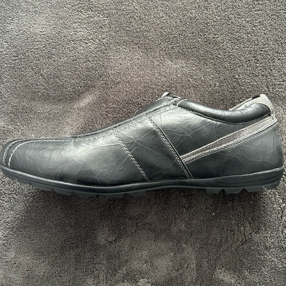 Pair of black casual slip on sneaker/shoe combo. Never worn, perfect condition! - Picture 4 of 5